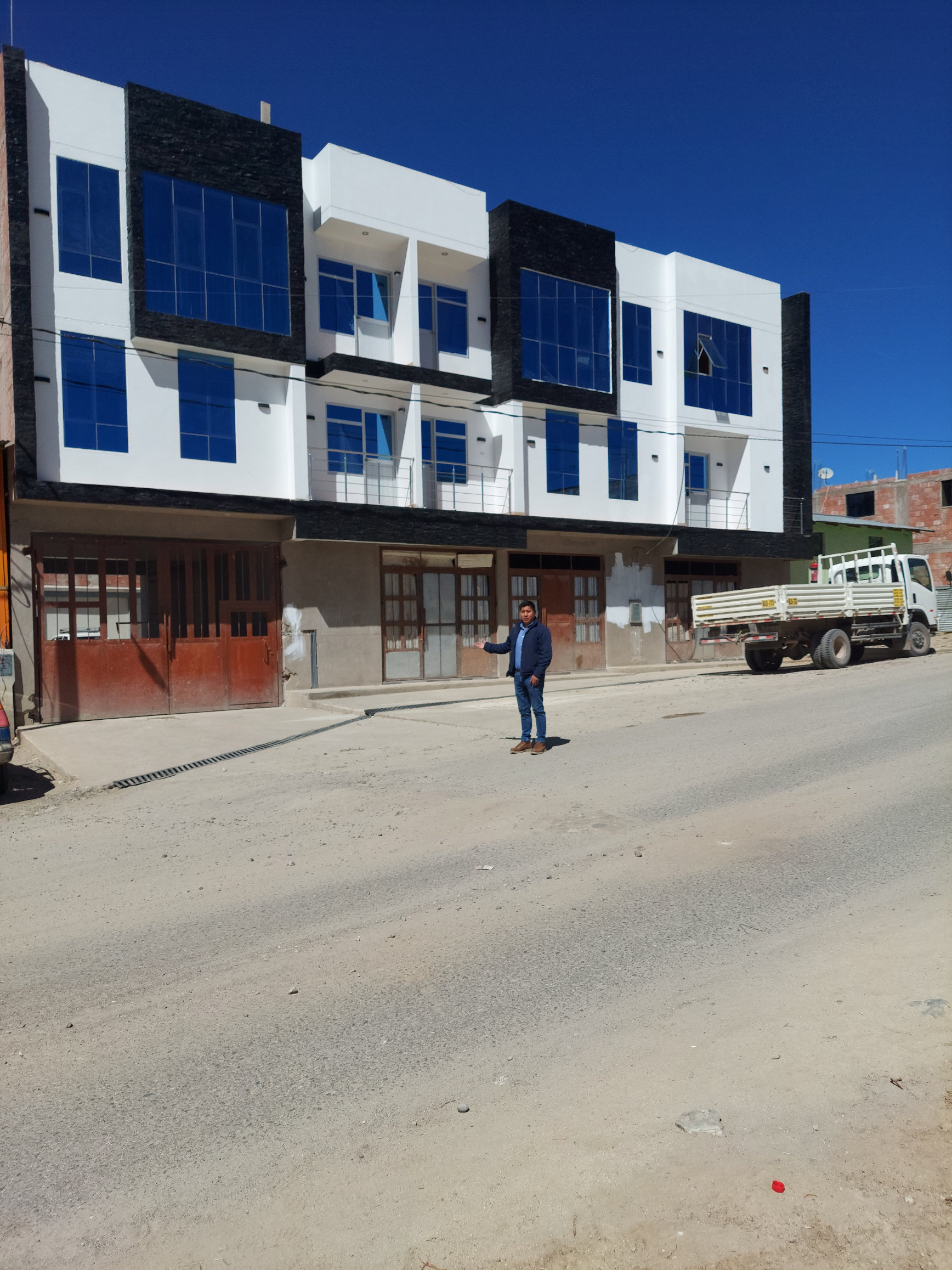 Edificio 5 Niveles Colquemarca